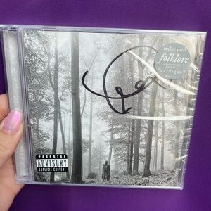 Taylor Signed Folklore CD